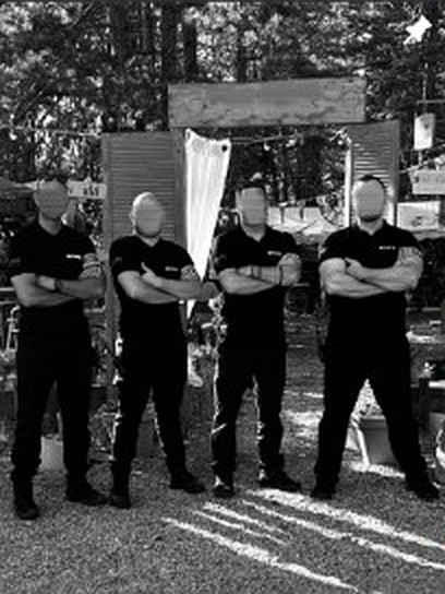 Équipe Dark Protect en extérieur